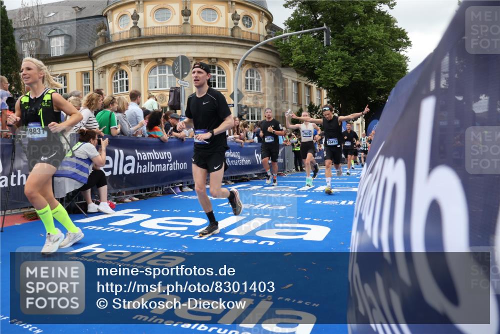 29.06.2025 - hella hamburg halbmarathon Strokosch-Dieckow http://msf.ph/oto/8301403 29.06.2025 10:53:55 Ziel 1151, 1706, 1815, 1870, 2432, 3096, 6260, 6356, 6374, 6481, 7395, 7918, 7973, 8394, 9032, 9922, 10891, 11789, 12413, 13032, 13869, 14026, 14175, 15502, 16477, 16538, 17348, 18308, 18418, 18487, 18759, 18831, 18879, 18915, 19177 meine-sportfotos.de