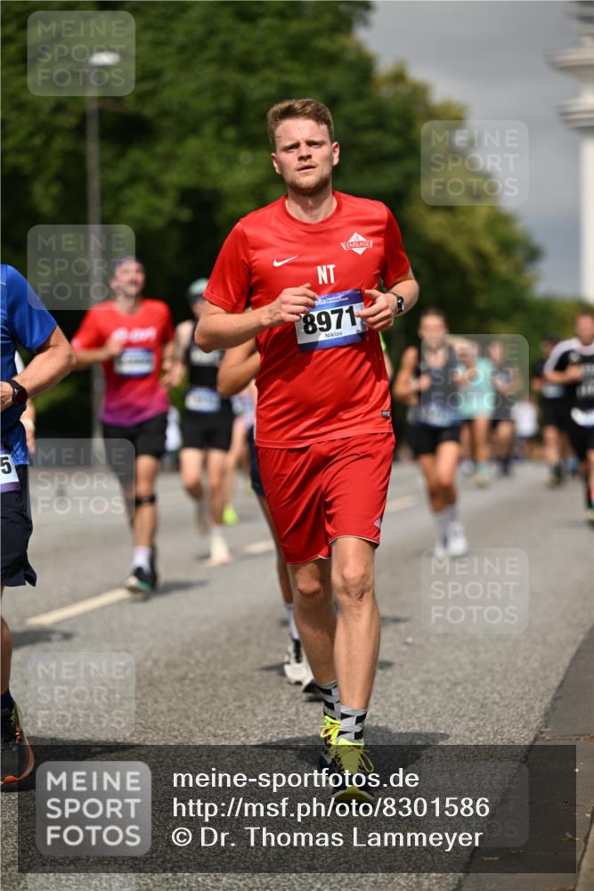 29.06.2025 - hella hamburg halbmarathon Dr. Thomas Lammeyer http://msf.ph/oto/8301586 29.06.2025 10:16:24 Kennedybrücke 1249, 1610, 1785, 1850, 1851, 2963, 2964, 3182, 3248, 3262, 3363, 4453, 5150, 5166, 5176, 6822, 6871, 7014, 7907, 8206, 8207, 8917, 8971, 9428, 10067, 10402, 10685, 11025 meine-sportfotos.de