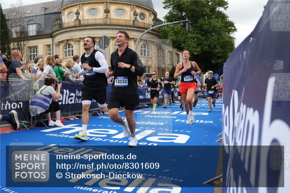 29.06.2025 - hella hamburg halbmarathon Strokosch-Dieckow http://msf.ph/oto/8301609 29.06.2025 10:53:59 Ziel 1151, 1410, 1815, 2432, 3096, 3208, 3209, 6356, 6374, 6481, 6581, 7395, 7918, 7973, 8394, 9032, 11499, 11789, 12379, 13032, 13869, 14175, 16477, 16871, 17348, 18308, 18831, 18879 meine-sportfotos.de
