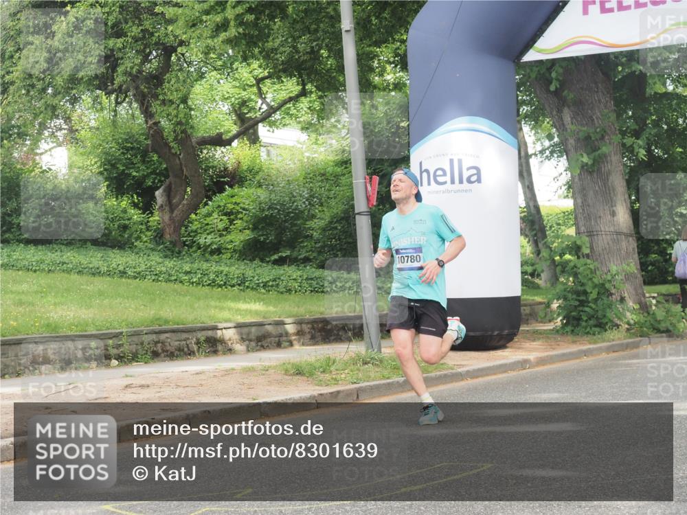 29.06.2025 - hella hamburg halbmarathon KatJ http://msf.ph/oto/8301639 29.06.2025 10:14:06 Zwischen KM18-KM19 7963 meine-sportfotos.de