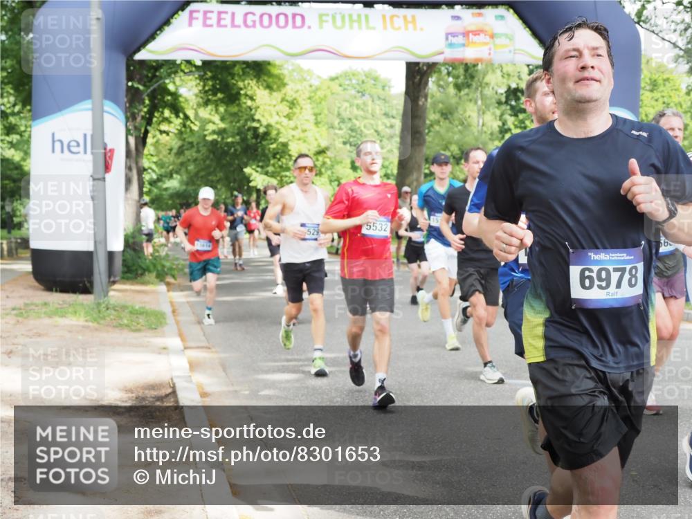 29.06.2025 - hella hamburg halbmarathon MichiJ http://msf.ph/oto/8301653 29.06.2025 10:34:45 Zwischen KM18-KM19 1604, 3087, 5459, 5532, 5889, 6421, 6691, 6978, 8142, 8482, 8981, 9386, 9529, 9786, 11185, 11858, 12171, 12891, 13698, 13728, 14045, 14415, 15157, 15451, 15611, 15684, 15741, 15825, 15973, 17353, 17461, 17669, 17718, 19209 meine-sportfotos.de