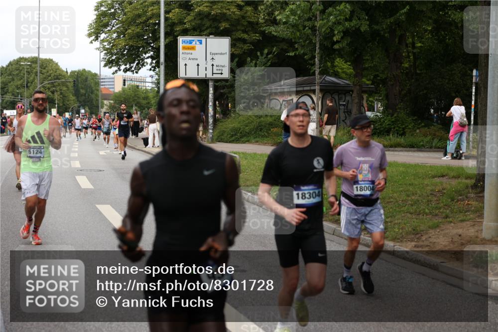 29.06.2025 - hella hamburg halbmarathon Yannick Fuchs http://msf.ph/oto/8301728 29.06.2025 10:37:33 20KM 1353, 1675, 1735, 2653, 4229, 4318, 5011, 5124, 5477, 7026, 7508, 7635, 9364, 9371, 9534, 10099, 10237, 10251, 11177, 12153, 12723, 12776, 13398, 13746, 13807, 14201, 14210, 14226, 14484, 14560, 14849, 15255, 15328, 15706, 15851, 15921, 16314, 16338, 17733, 18004, 18274, 18304, 18449, 18659, 18987, 19009, 19038, 19229 meine-sportfotos.de