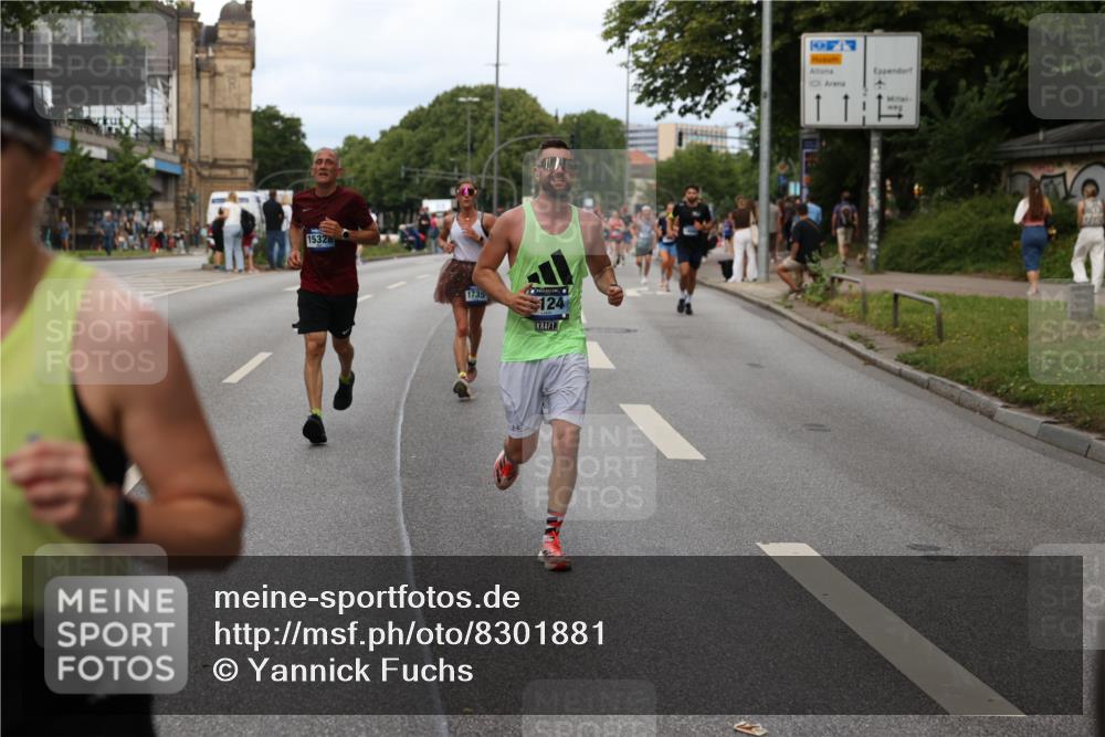 29.06.2025 - hella hamburg halbmarathon Yannick Fuchs http://msf.ph/oto/8301881 29.06.2025 10:37:34 20KM 1675, 1735, 2653, 4080, 4229, 4318, 5011, 5124, 5477, 7026, 7508, 7635, 9364, 9534, 10099, 10237, 10251, 11177, 12153, 12723, 12776, 13398, 13746, 13807, 14201, 14210, 14226, 14484, 14849, 15255, 15328, 15706, 15851, 15921, 16314, 16338, 18004, 18274, 18304, 18449, 18659, 18987, 19009, 19038, 19051, 19229 meine-sportfotos.de