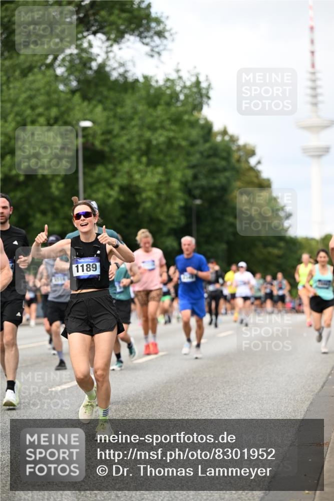 29.06.2025 - hella hamburg halbmarathon Dr. Thomas Lammeyer http://msf.ph/oto/8301952 29.06.2025 10:38:01 Kennedybrücke 1189, 1275, 1896, 2038, 2526, 2776, 2933, 3264, 3340, 3345, 3848, 4361, 4433, 4445, 4449, 4807, 4824, 4826, 5075, 5096, 5141, 5557, 5561, 5566, 5569, 5584, 5821, 5822, 5887, 6364, 6515, 6516, 6956, 7027, 7565, 7633, 7653, 7982, 8157, 8277, 8349, 8375, 8377, 8383, 8401, 8620, 9258, 9438, 9706, 9799, 9875, 9995, 10048, 10071, 10561, 10800, 11111, 11229, 11237, 11260 meine-sportfotos.de