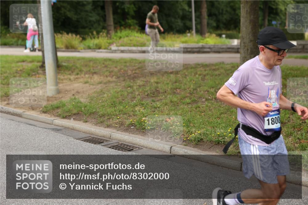29.06.2025 - hella hamburg halbmarathon Yannick Fuchs http://msf.ph/oto/8302000 29.06.2025 10:37:35 20KM 1675, 1735, 2653, 3697, 4080, 4229, 4318, 5011, 5124, 5477, 7026, 7508, 7635, 9364, 9534, 10099, 10237, 10251, 11177, 12153, 12723, 12776, 13398, 13746, 13807, 14201, 14210, 14226, 14484, 14849, 15255, 15328, 15706, 15851, 15921, 16314, 16338, 18004, 18274, 18304, 18449, 18987, 19009, 19038, 19051, 19229 meine-sportfotos.de