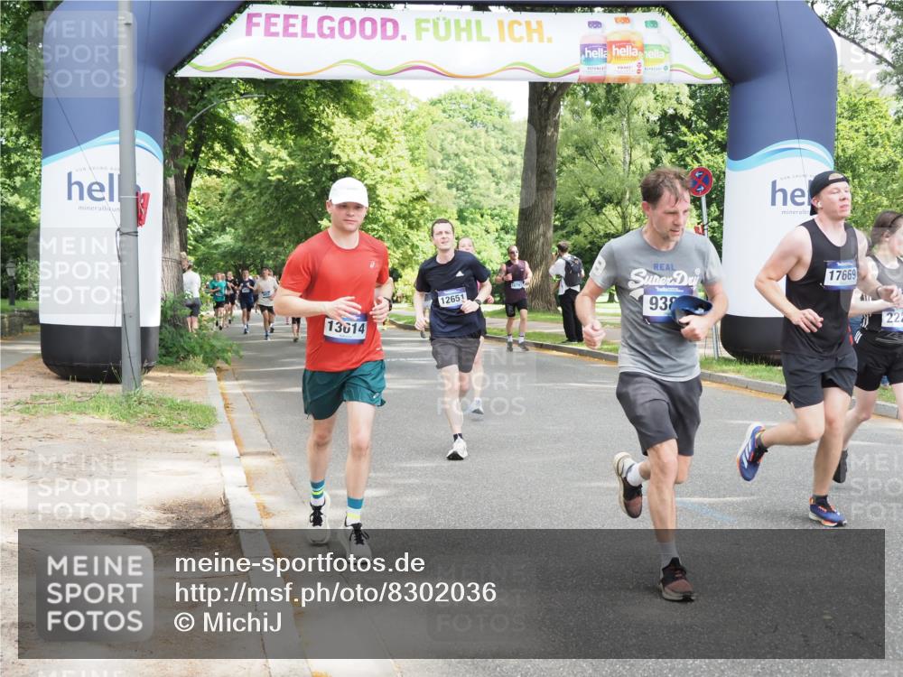 29.06.2025 - hella hamburg halbmarathon MichiJ http://msf.ph/oto/8302036 29.06.2025 10:34:47 Zwischen KM18-KM19 1604, 3087, 5459, 5532, 5889, 6421, 6691, 6978, 7908, 8142, 8482, 8981, 9386, 9529, 9786, 11185, 11858, 12651, 13614, 13698, 13728, 14045, 14415, 15149, 15157, 15451, 15611, 15684, 15741, 15973, 17461, 17669, 17718, 19209 meine-sportfotos.de