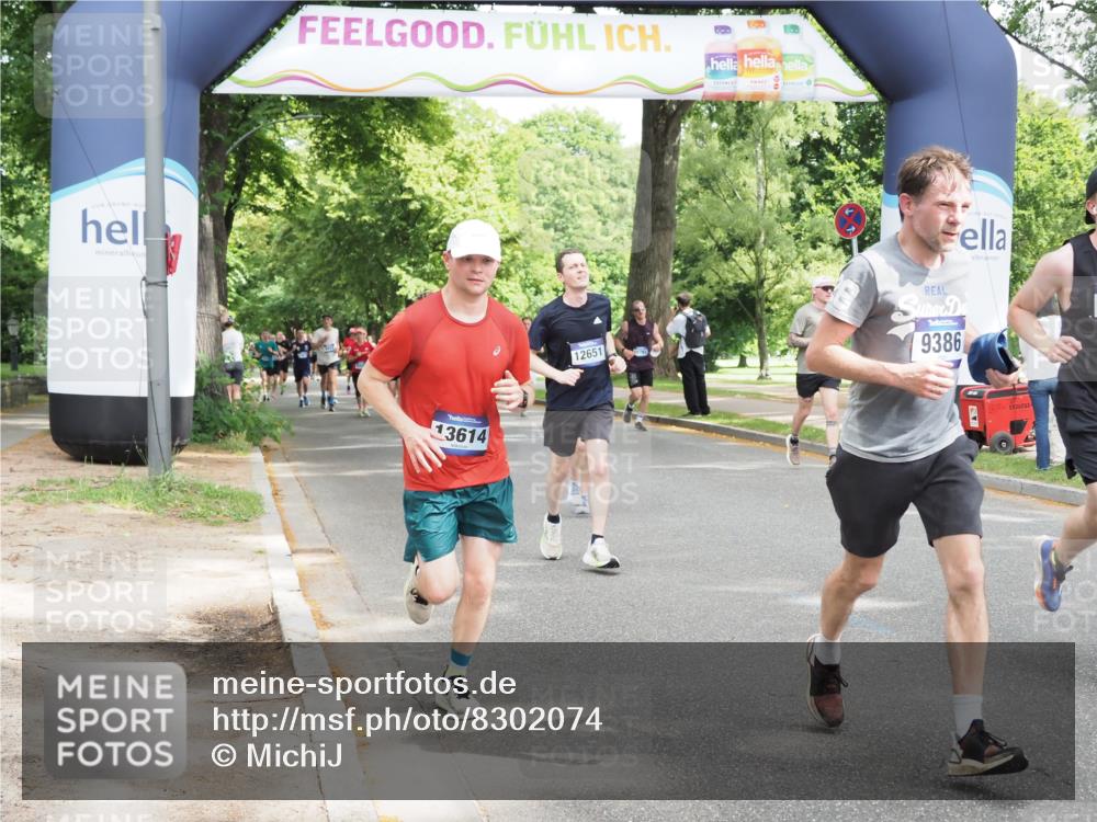 29.06.2025 - hella hamburg halbmarathon MichiJ http://msf.ph/oto/8302074 29.06.2025 10:34:48 Zwischen KM18-KM19 1604, 3087, 5459, 5532, 6421, 6691, 6978, 7599, 7908, 8482, 8981, 9386, 9529, 9786, 11185, 12651, 13614, 13698, 13728, 14045, 14415, 15149, 15451, 15611, 15684, 15741, 15973, 17669, 17718, 19209 meine-sportfotos.de