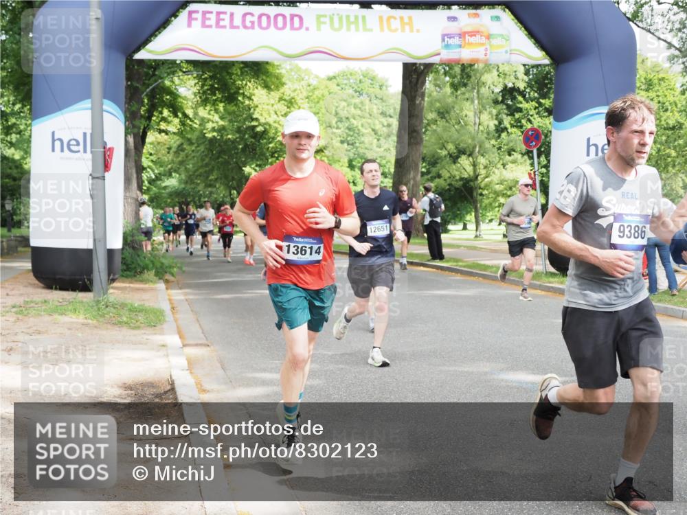 29.06.2025 - hella hamburg halbmarathon MichiJ http://msf.ph/oto/8302123 29.06.2025 10:34:48 Zwischen KM18-KM19 1604, 3087, 5459, 5532, 6421, 6691, 6978, 7599, 7908, 8482, 8981, 9386, 9529, 9786, 11185, 12651, 13614, 13698, 13728, 14045, 14415, 15149, 15451, 15611, 15684, 15741, 15973, 17669, 17718, 19209 meine-sportfotos.de