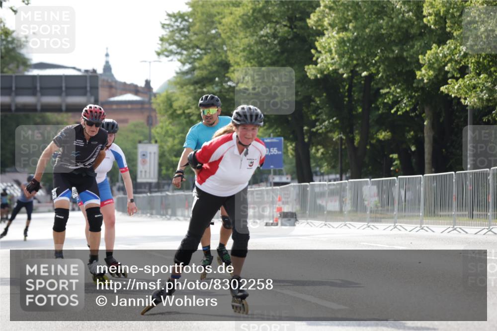 29.06.2025 - hella hamburg halbmarathon Jannik Wohlers http://msf.ph/oto/8302258 29.06.2025 08:56:54 Lombardsbrücke  meine-sportfotos.de