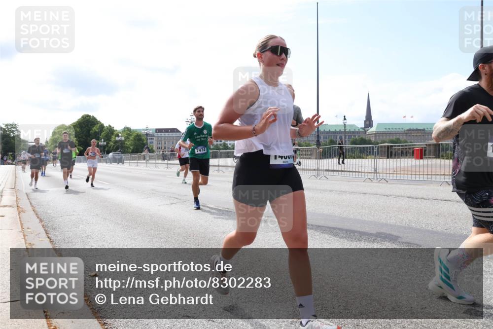 29.06.2025 - hella hamburg halbmarathon Lena Gebhardt http://msf.ph/oto/8302283 29.06.2025 10:12:12 Lombardsbrücke 1062, 1328, 1790, 1850, 1992, 2661, 3262, 3363, 3746, 4453, 4499, 5176, 5379, 5597, 5598, 5605, 6822, 6871, 6966, 7474, 7571, 9191, 9253, 9254, 9405, 9428, 9705, 10042, 10409, 10685, 11507, 11509, 11525, 11537, 11581, 11917, 12473, 13171, 13177, 13542, 13958, 14060, 14196, 14313, 14384, 14863, 14868, 15137, 16379, 16976, 17638, 17774, 18261, 18395, 18429, 18655 meine-sportfotos.de