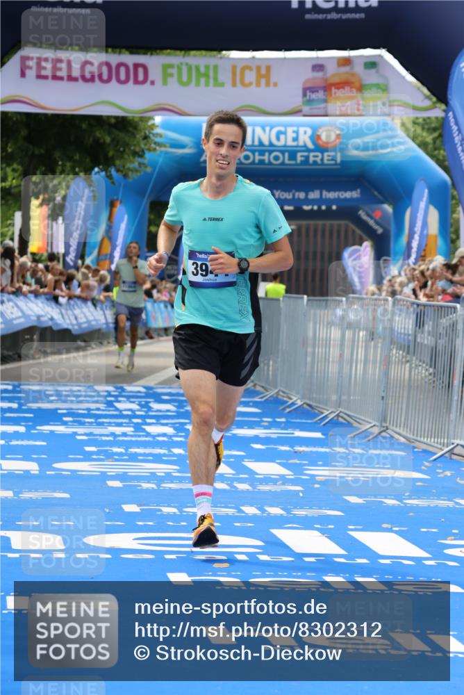 29.06.2025 - hella hamburg halbmarathon Strokosch-Dieckow http://msf.ph/oto/8302312 29.06.2025 10:16:30 Ziel 3944, 11864 meine-sportfotos.de