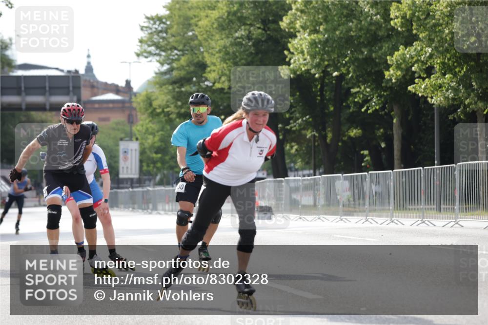 29.06.2025 - hella hamburg halbmarathon Jannik Wohlers http://msf.ph/oto/8302328 29.06.2025 08:56:54 Lombardsbrücke  meine-sportfotos.de