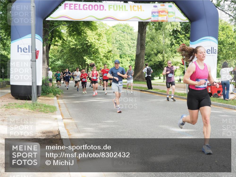 29.06.2025 - hella hamburg halbmarathon MichiJ http://msf.ph/oto/8302432 29.06.2025 10:34:50 Zwischen KM18-KM19 1604, 5459, 5532, 6421, 6978, 7599, 7908, 7962, 8482, 9386, 9529, 9786, 11185, 12651, 13614, 13728, 14415, 15149, 15611, 15684, 15741, 15973, 17669, 17718, 18797, 19209 meine-sportfotos.de