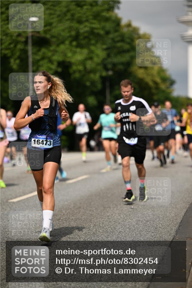 29.06.2025 - hella hamburg halbmarathon Dr. Thomas Lammeyer http://msf.ph/oto/8302454 29.06.2025 10:16:28 Kennedybrücke 1249, 1610, 1785, 1850, 1851, 2963, 2964, 3182, 3248, 3262, 3363, 4453, 4532, 5150, 5166, 5176, 6822, 6871, 7014, 7907, 8917, 8971, 9428, 9705, 10067, 10402, 10409, 10685, 11025 meine-sportfotos.de