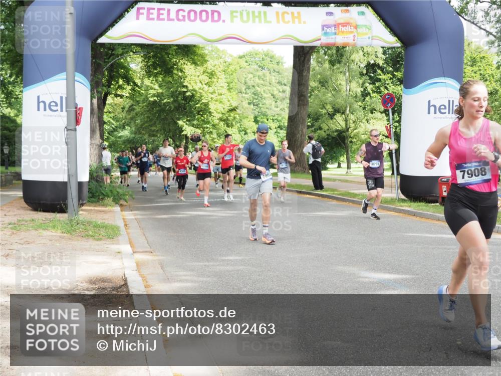 29.06.2025 - hella hamburg halbmarathon MichiJ http://msf.ph/oto/8302463 29.06.2025 10:34:50 Zwischen KM18-KM19 1604, 5459, 5532, 6421, 6978, 7599, 7908, 7962, 8482, 9386, 9529, 9786, 11185, 12651, 13614, 13728, 14415, 15149, 15611, 15684, 15741, 15973, 17669, 17718, 18797, 19209 meine-sportfotos.de
