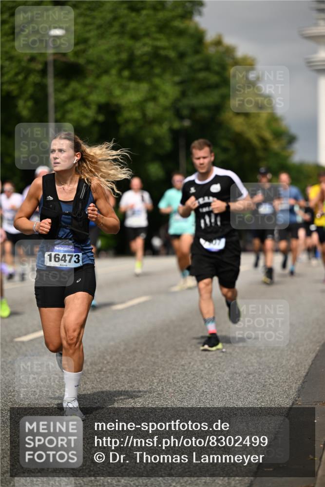 29.06.2025 - hella hamburg halbmarathon Dr. Thomas Lammeyer http://msf.ph/oto/8302499 29.06.2025 10:16:28 Kennedybrücke 1249, 1610, 1785, 1850, 1851, 2963, 2964, 3182, 3248, 3262, 3363, 4453, 4532, 5150, 5166, 5176, 6822, 6871, 7014, 7907, 8917, 8971, 9428, 9705, 10067, 10402, 10409, 10685, 11025 meine-sportfotos.de