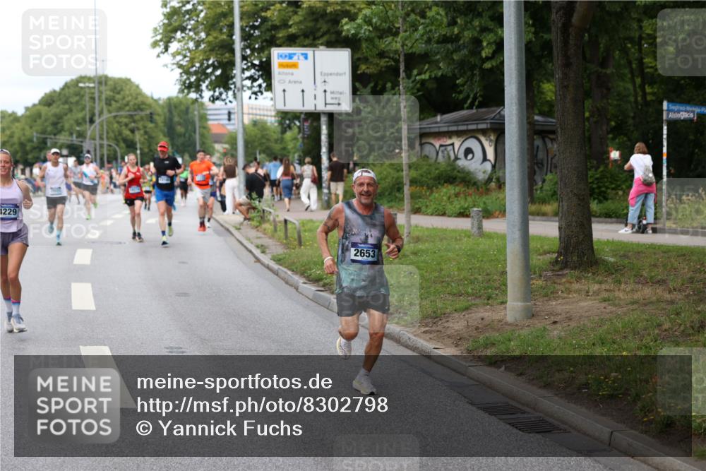 29.06.2025 - hella hamburg halbmarathon Yannick Fuchs http://msf.ph/oto/8302798 29.06.2025 10:37:43 20KM 2653, 3109, 3124, 3697, 3928, 4080, 4229, 4318, 5477, 7026, 7508, 7635, 8664, 9114, 10099, 10237, 10251, 10493, 11177, 12153, 12723, 12776, 13398, 13746, 13807, 14201, 14210, 14484, 14849, 15706, 15851, 15921, 16314, 16338, 16997, 17391, 17403, 18274, 18449, 18987, 19009, 19038, 19051, 19229 meine-sportfotos.de