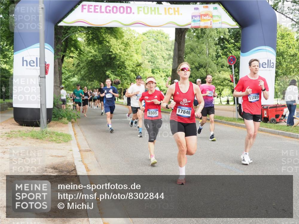 29.06.2025 - hella hamburg halbmarathon MichiJ http://msf.ph/oto/8302844 29.06.2025 10:34:54 Zwischen KM18-KM19 1942, 7599, 7908, 7962, 8852, 9305, 12651, 13223, 13614, 14618, 14619, 15026, 15149, 17846, 18118, 18797 meine-sportfotos.de
