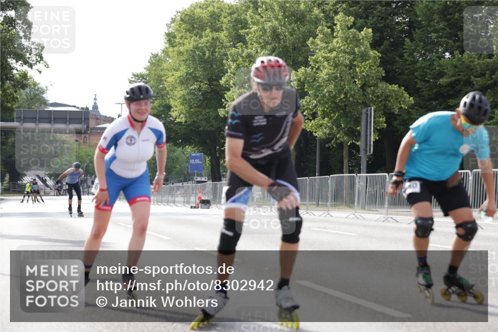29.06.2025 - hella hamburg halbmarathon Jannik Wohlers http://msf.ph/oto/8302942 29.06.2025 08:56:56 Lombardsbrücke  meine-sportfotos.de