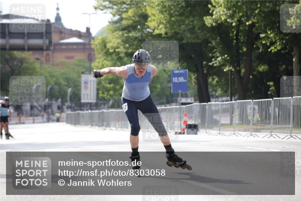 29.06.2025 - hella hamburg halbmarathon Jannik Wohlers http://msf.ph/oto/8303058 29.06.2025 08:56:59 Lombardsbrücke  meine-sportfotos.de