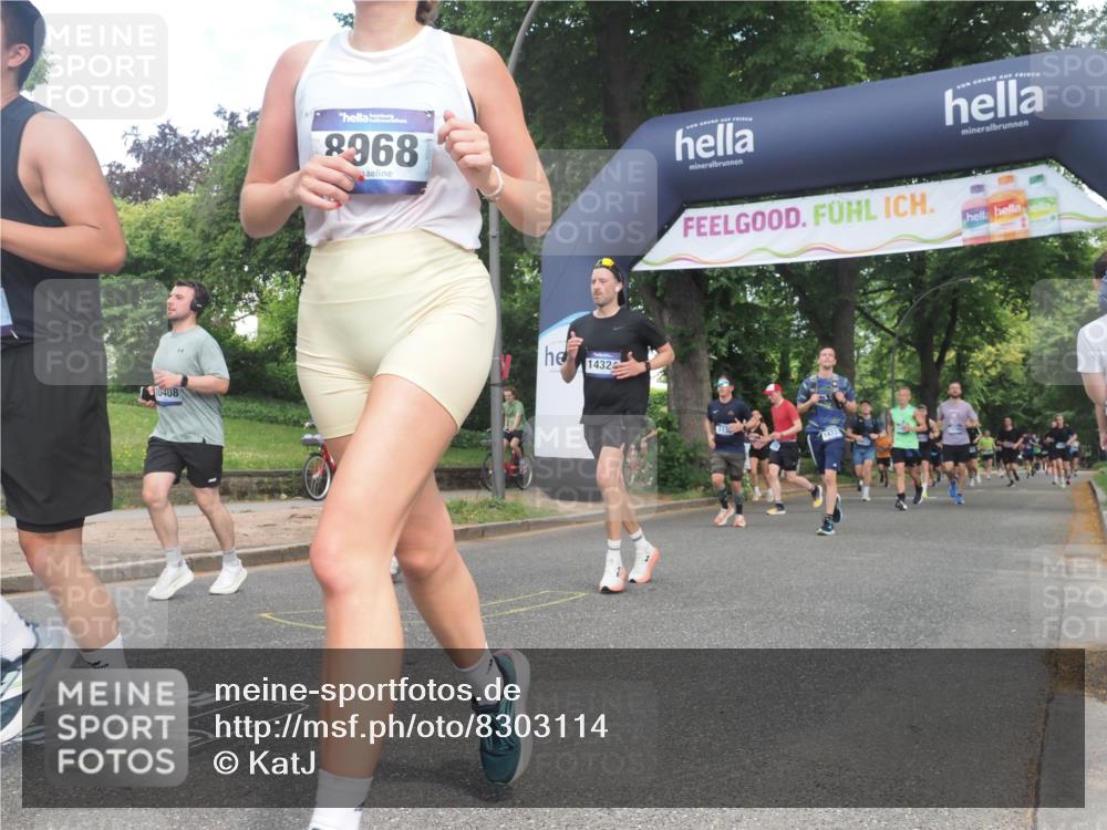 29.06.2025 - hella hamburg halbmarathon KatJ http://msf.ph/oto/8303114 29.06.2025 10:43:32 Zwischen KM18-KM19 1130, 1485, 2083, 2250, 2741, 2996, 4813, 5492, 7547 meine-sportfotos.de