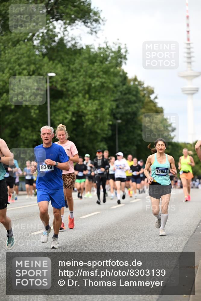 29.06.2025 - hella hamburg halbmarathon Dr. Thomas Lammeyer http://msf.ph/oto/8303139 29.06.2025 10:38:04 Kennedybrücke 1189, 1275, 1764, 1896, 2038, 2526, 2776, 2933, 3264, 3340, 3345, 3848, 4433, 4445, 4449, 4807, 4824, 4826, 5096, 5141, 5557, 5561, 5566, 5569, 5691, 5821, 5822, 5887, 6364, 6515, 6516, 6956, 7027, 7565, 7633, 7653, 7982, 8157, 8277, 8349, 8375, 8377, 8383, 8401, 8620, 9258, 9438, 9875, 9995, 10048, 10071, 10561, 10800, 11111, 11229, 11237, 11260, 11338 meine-sportfotos.de