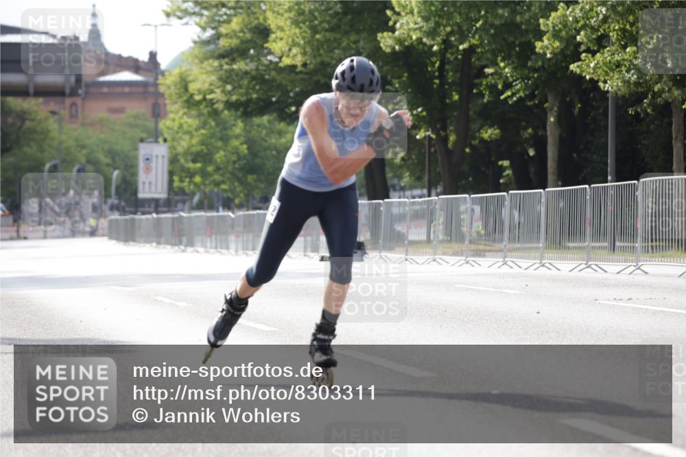 29.06.2025 - hella hamburg halbmarathon Jannik Wohlers http://msf.ph/oto/8303311 29.06.2025 08:57:00 Lombardsbrücke  meine-sportfotos.de