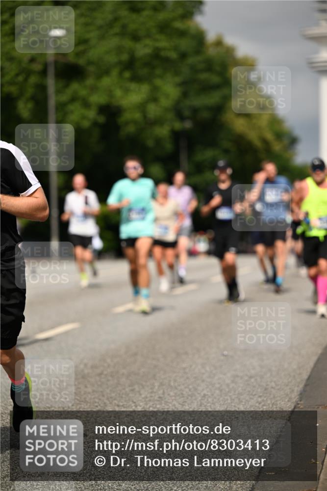 29.06.2025 - hella hamburg halbmarathon Dr. Thomas Lammeyer http://msf.ph/oto/8303413 29.06.2025 10:16:30 Kennedybrücke 1249, 1610, 1785, 1850, 1851, 2942, 2963, 2964, 3182, 3248, 3262, 3363, 4453, 4532, 5150, 5166, 5176, 6822, 6871, 7014, 7907, 8917, 8971, 9428, 9705, 10067, 10402, 10409, 10685, 11025 meine-sportfotos.de