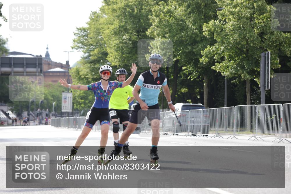 29.06.2025 - hella hamburg halbmarathon Jannik Wohlers http://msf.ph/oto/8303422 29.06.2025 08:57:08 Lombardsbrücke  meine-sportfotos.de