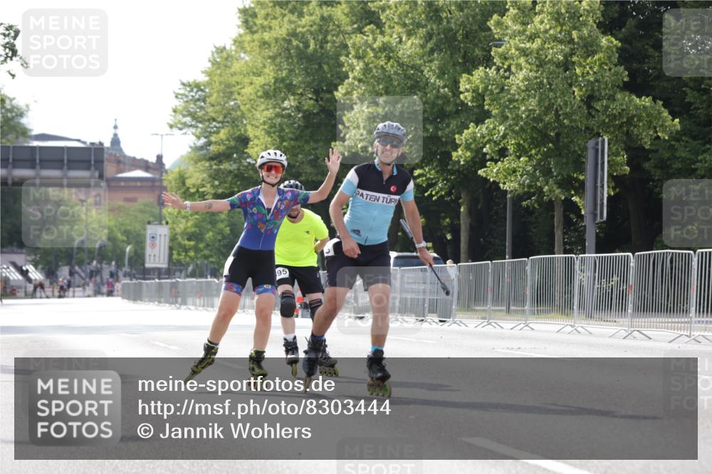 29.06.2025 - hella hamburg halbmarathon Jannik Wohlers http://msf.ph/oto/8303444 29.06.2025 08:57:08 Lombardsbrücke  meine-sportfotos.de