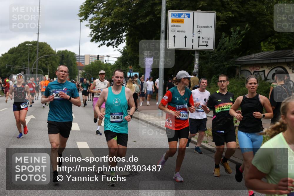 29.06.2025 - hella hamburg halbmarathon Yannick Fuchs http://msf.ph/oto/8303487 29.06.2025 10:50:05 20KM 1130, 1180, 1877, 2378, 2982, 3042, 3048, 4594, 4813, 4951, 5287, 5465, 5721, 5744, 6759, 7646, 7742, 8311, 8330, 8639, 8863, 8968, 8996, 9246, 9622, 9903, 10084, 11143, 11309, 11554, 11638, 11870, 12196, 12515, 12858, 13474, 14363, 14461, 15134, 16008, 16009, 16043, 16375, 16434, 16620, 16625, 17468, 18117, 18125, 18212, 18325, 18340, 18495, 18531, 18634, 18966, 19152 meine-sportfotos.de
