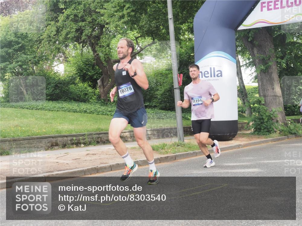 29.06.2025 - hella hamburg halbmarathon KatJ http://msf.ph/oto/8303540 29.06.2025 10:14:14 Zwischen KM18-KM19  meine-sportfotos.de