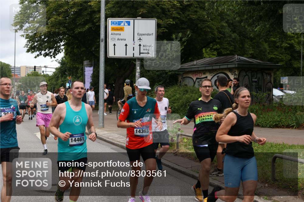 29.06.2025 - hella hamburg halbmarathon Yannick Fuchs http://msf.ph/oto/8303561 29.06.2025 10:50:06 20KM 1130, 1180, 1877, 2378, 2982, 3042, 3048, 4594, 4813, 4951, 5287, 5465, 5721, 5744, 6759, 7646, 7742, 8311, 8330, 8639, 8863, 8968, 8996, 9246, 9622, 9903, 10084, 11143, 11309, 11554, 11638, 11870, 12196, 12515, 12858, 13474, 14363, 14461, 15134, 16008, 16009, 16043, 16375, 16434, 16620, 16625, 17468, 18117, 18125, 18325, 18340, 18495, 18531, 18634, 18966, 19152 meine-sportfotos.de
