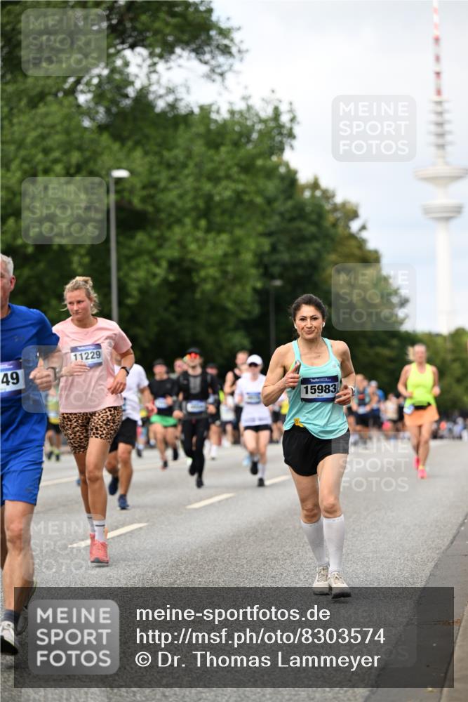 29.06.2025 - hella hamburg halbmarathon Dr. Thomas Lammeyer http://msf.ph/oto/8303574 29.06.2025 10:38:05 Kennedybrücke 1189, 1275, 1764, 1896, 2038, 2526, 2933, 3264, 3340, 3345, 3848, 4433, 4445, 4449, 4807, 4824, 4826, 5096, 5141, 5557, 5561, 5566, 5569, 5691, 5821, 5822, 5887, 6364, 6515, 6516, 6956, 7027, 7565, 7633, 7653, 7982, 8157, 8277, 8349, 8375, 8377, 8383, 8401, 8620, 9258, 9438, 9875, 9995, 10048, 10071, 10561, 10564, 10800, 11111, 11229, 11237, 11338 meine-sportfotos.de