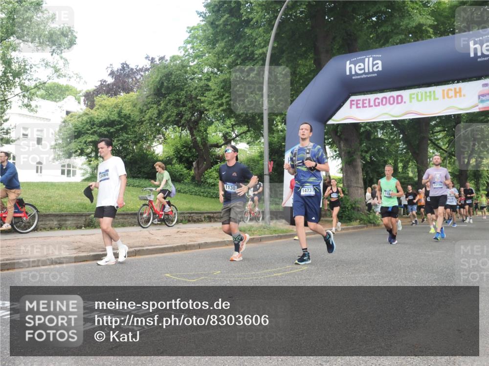 29.06.2025 - hella hamburg halbmarathon KatJ http://msf.ph/oto/8303606 29.06.2025 10:43:33 Zwischen KM18-KM19 1130, 1485, 2083, 2250, 5492, 7547 meine-sportfotos.de
