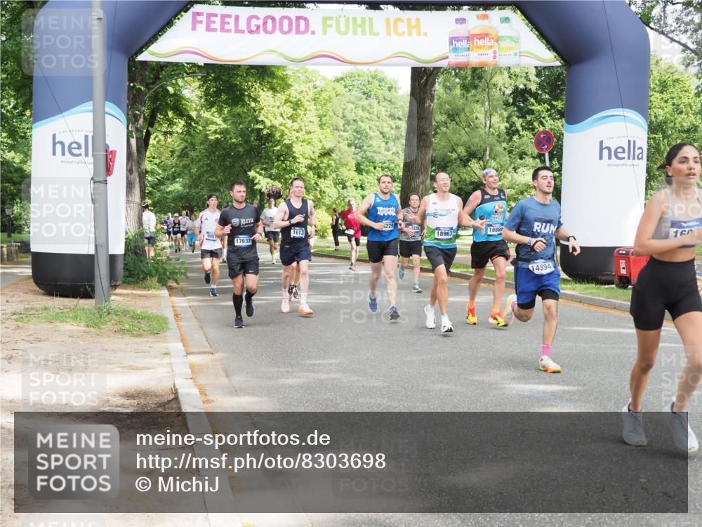 29.06.2025 - hella hamburg halbmarathon MichiJ http://msf.ph/oto/8303698 29.06.2025 10:35:03 Zwischen KM18-KM19 1689, 5022, 5650, 6203, 7480, 9051, 10423, 13554, 14594, 16089, 16414, 17229, 17632, 18963 meine-sportfotos.de