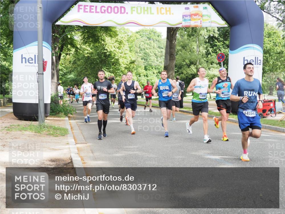 29.06.2025 - hella hamburg halbmarathon MichiJ http://msf.ph/oto/8303712 29.06.2025 10:35:04 Zwischen KM18-KM19 1689, 2274, 4528, 5022, 5650, 6203, 9051, 10423, 13554, 14594, 15309, 16089, 16414, 17229, 17632, 18963 meine-sportfotos.de