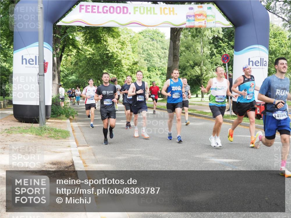 29.06.2025 - hella hamburg halbmarathon MichiJ http://msf.ph/oto/8303787 29.06.2025 10:35:04 Zwischen KM18-KM19 1689, 2274, 4528, 5022, 5650, 6203, 9051, 10423, 13554, 14594, 15309, 16089, 16414, 17229, 17632, 18963 meine-sportfotos.de