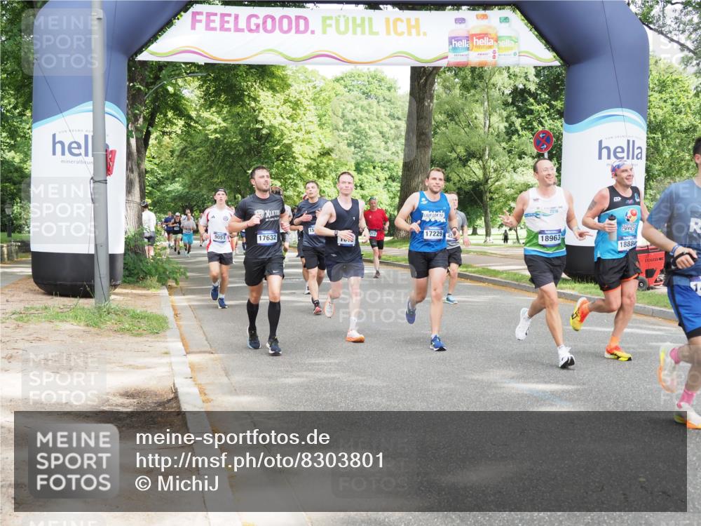 29.06.2025 - hella hamburg halbmarathon MichiJ http://msf.ph/oto/8303801 29.06.2025 10:35:04 Zwischen KM18-KM19 1689, 2274, 4528, 5022, 5650, 6203, 9051, 10423, 13554, 14594, 15309, 16089, 16414, 17229, 17632, 18963 meine-sportfotos.de