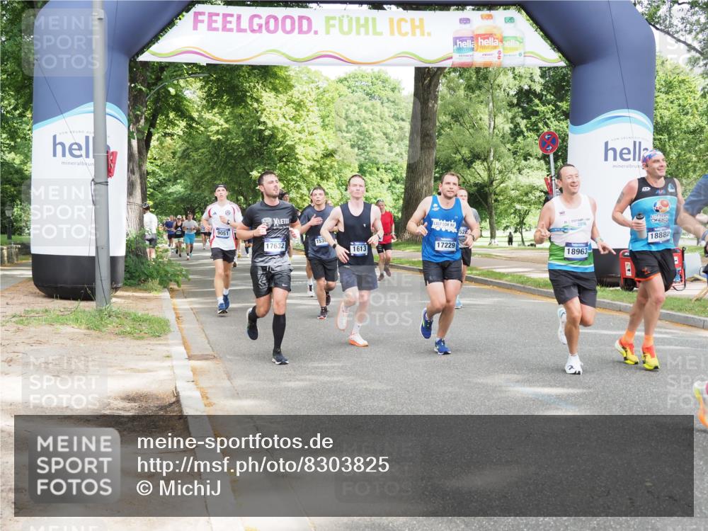 29.06.2025 - hella hamburg halbmarathon MichiJ http://msf.ph/oto/8303825 29.06.2025 10:35:04 Zwischen KM18-KM19 1689, 2274, 4528, 5022, 5650, 6203, 9051, 10423, 13554, 14594, 15309, 16089, 16414, 17229, 17632, 18963 meine-sportfotos.de