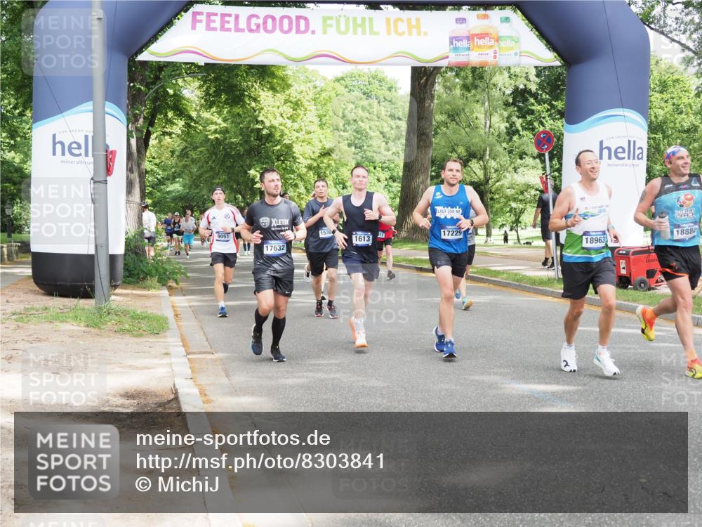 29.06.2025 - hella hamburg halbmarathon MichiJ http://msf.ph/oto/8303841 29.06.2025 10:35:04 Zwischen KM18-KM19 1689, 2274, 4528, 5022, 5650, 6203, 9051, 10423, 13554, 14594, 15309, 16089, 16414, 17229, 17632, 18963 meine-sportfotos.de