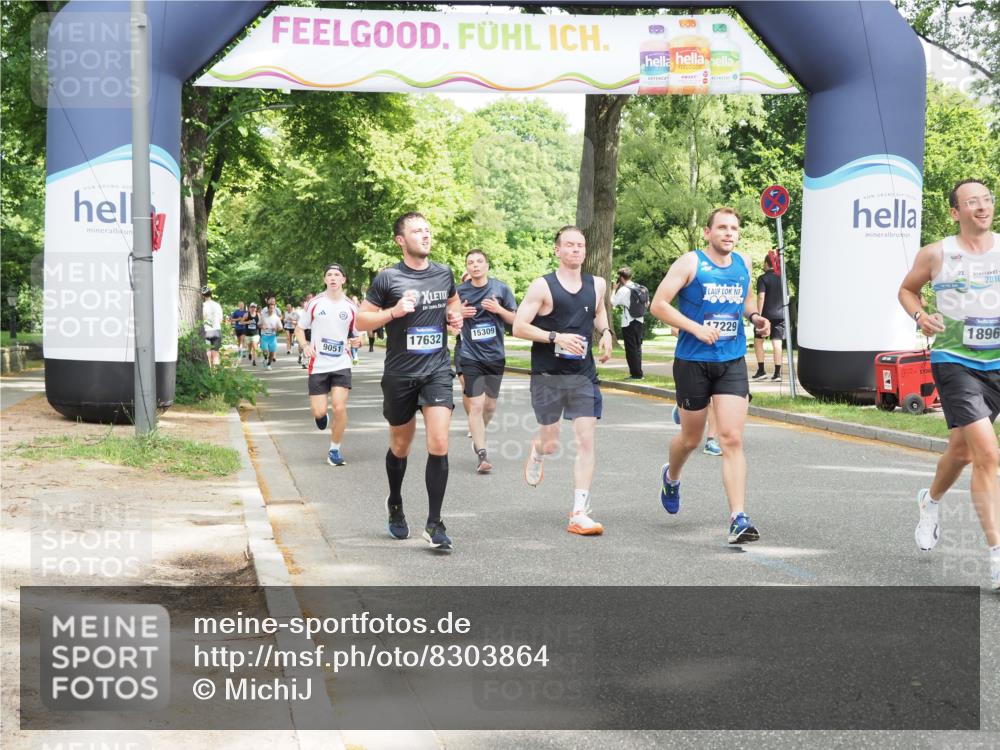 29.06.2025 - hella hamburg halbmarathon MichiJ http://msf.ph/oto/8303864 29.06.2025 10:35:05 Zwischen KM18-KM19 1613, 1689, 2274, 4528, 5022, 5650, 6203, 9051, 10423, 14594, 15309, 16089, 16414, 17229, 17632, 18882, 18963 meine-sportfotos.de