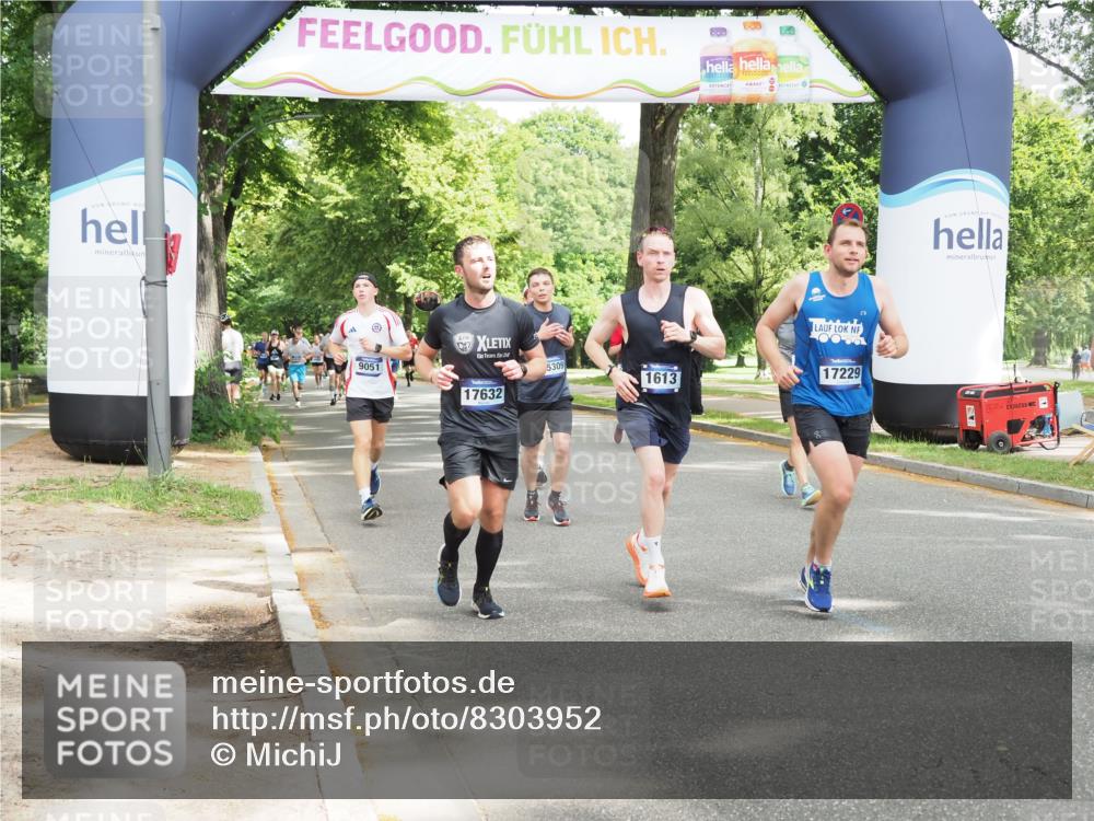 29.06.2025 - hella hamburg halbmarathon MichiJ http://msf.ph/oto/8303952 29.06.2025 10:35:05 Zwischen KM18-KM19 1613, 1689, 2274, 4528, 5022, 5650, 6203, 9051, 10423, 14594, 15309, 16089, 16414, 17229, 17632, 18882, 18963 meine-sportfotos.de