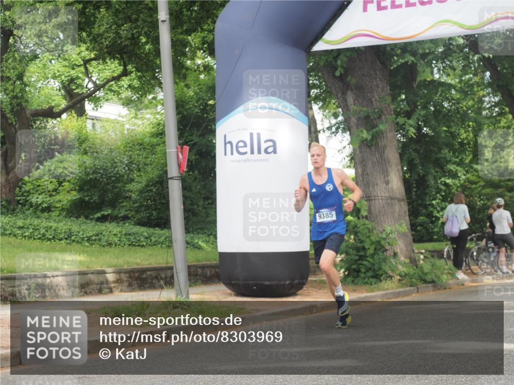 29.06.2025 - hella hamburg halbmarathon KatJ http://msf.ph/oto/8303969 29.06.2025 10:14:17 Zwischen KM18-KM19  meine-sportfotos.de