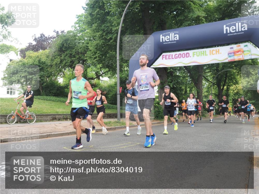 29.06.2025 - hella hamburg halbmarathon KatJ http://msf.ph/oto/8304019 29.06.2025 10:43:36 Zwischen KM18-KM19 1130, 1485, 2250, 5492, 6399 meine-sportfotos.de