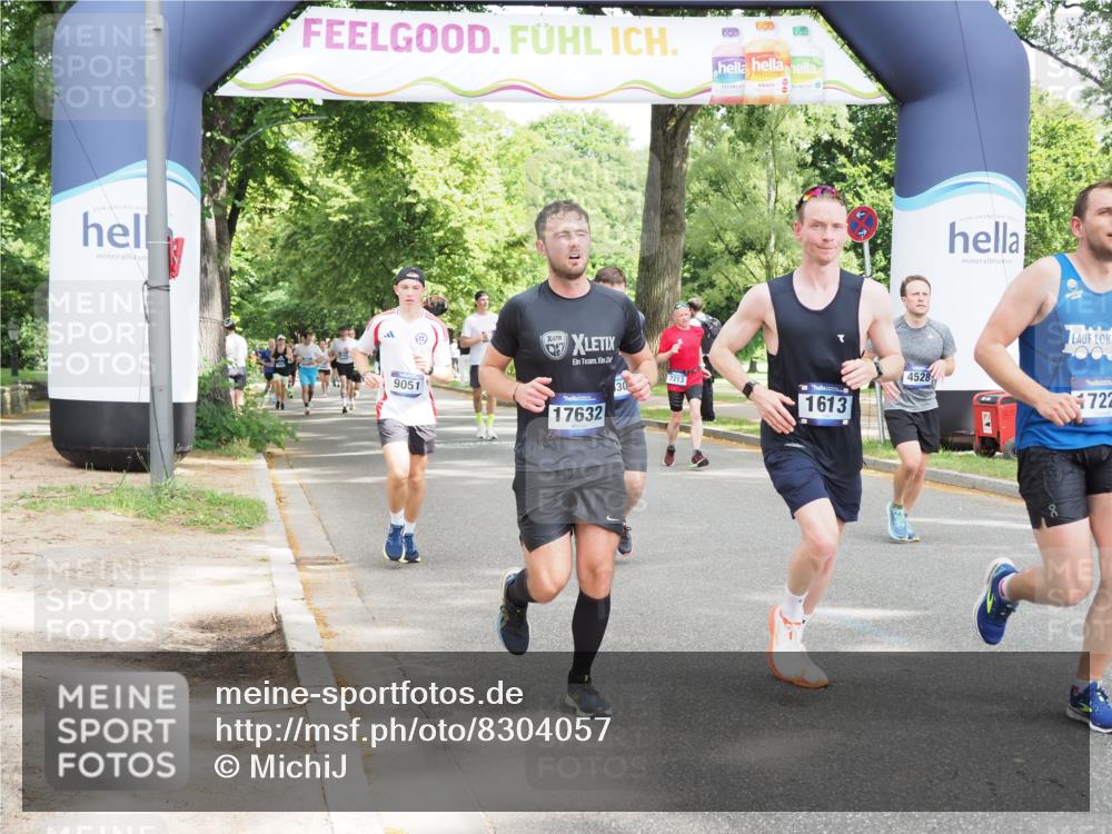 29.06.2025 - hella hamburg halbmarathon MichiJ http://msf.ph/oto/8304057 29.06.2025 10:35:06 Zwischen KM18-KM19 1613, 2213, 2274, 4528, 9051, 14594, 15309, 16089, 17229, 17632, 18882, 18963 meine-sportfotos.de