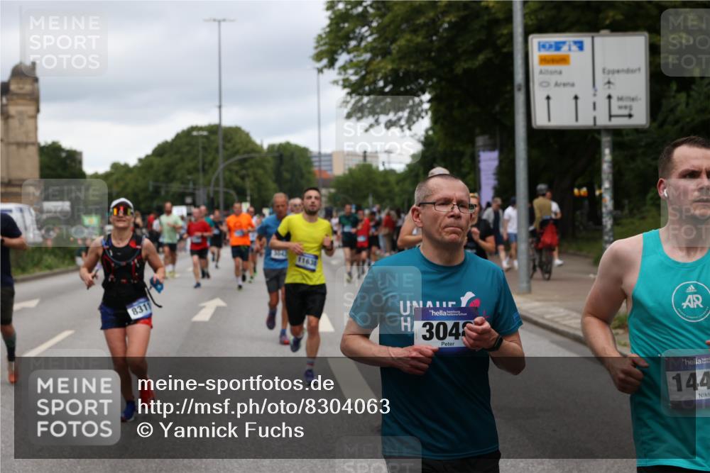 29.06.2025 - hella hamburg halbmarathon Yannick Fuchs http://msf.ph/oto/8304063 29.06.2025 10:50:07 20KM 1130, 1180, 1877, 2378, 2982, 3042, 3048, 4594, 4813, 4951, 5287, 5465, 5721, 5744, 6759, 7547, 7646, 7742, 8311, 8330, 8639, 8863, 8968, 8996, 9246, 9622, 9903, 10084, 11143, 11309, 11554, 11638, 11870, 12515, 12858, 13474, 14363, 14461, 15134, 16008, 16009, 16043, 16375, 16434, 16620, 16625, 17468, 18117, 18125, 18325, 18340, 18495, 18531, 18634, 18867, 18966, 19152 meine-sportfotos.de
