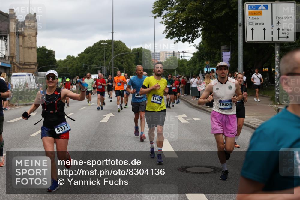 29.06.2025 - hella hamburg halbmarathon Yannick Fuchs http://msf.ph/oto/8304136 29.06.2025 10:50:07 20KM 1130, 1180, 1877, 2378, 2982, 3042, 3048, 4594, 4813, 4951, 5287, 5465, 5721, 5744, 6759, 7547, 7646, 7742, 8311, 8330, 8639, 8863, 8968, 8996, 9246, 9622, 9903, 10084, 11143, 11309, 11554, 11638, 11870, 12515, 12858, 13474, 14363, 14461, 15134, 16008, 16009, 16043, 16375, 16434, 16620, 16625, 17468, 18117, 18125, 18325, 18340, 18495, 18531, 18634, 18867, 18966, 19152 meine-sportfotos.de