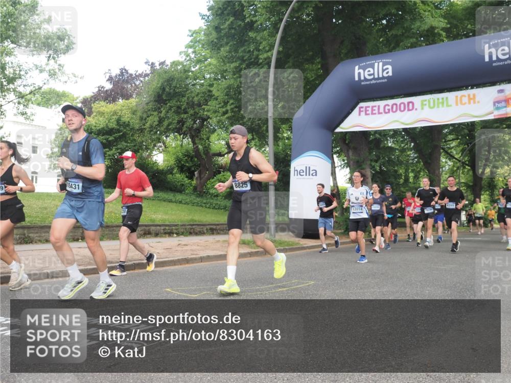 29.06.2025 - hella hamburg halbmarathon KatJ http://msf.ph/oto/8304163 29.06.2025 10:43:37 Zwischen KM18-KM19 1130, 1485, 2250, 5492, 6272, 6399, 8669 meine-sportfotos.de