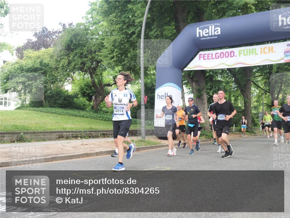 29.06.2025 - hella hamburg halbmarathon KatJ http://msf.ph/oto/8304265 29.06.2025 10:43:38 Zwischen KM18-KM19 1130, 1485, 2250, 5492, 6272, 6399, 8669 meine-sportfotos.de